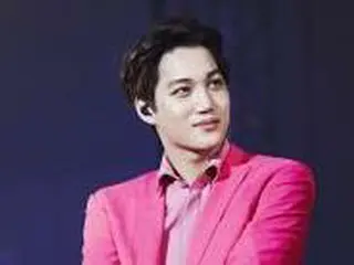 「EXO」KAI、松葉杖の状態でコンサートに参加＝ソウルでのツアー・アンコール・コンサート