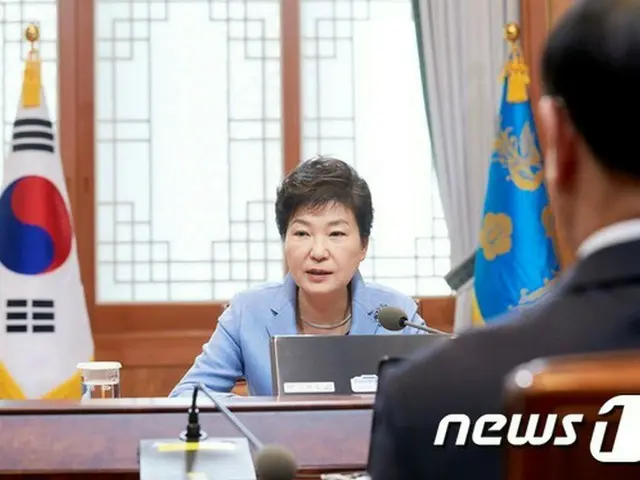 韓国の朴槿恵（パク・クネ）大統領は23日、ベルギー・ブリュッセルのテロに関連し、同国のフィリップ国王とミシェル首相に見舞いのメッセージを送り、深い哀悼の意を表した。