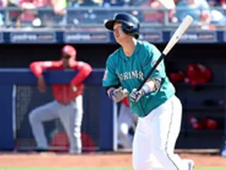 ＜MLB＞イ・デホ（李大浩）、2塁打放ってアピール