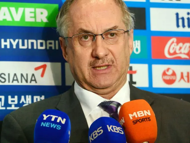 韓国サッカー代表ウリ・シュティーリケ監督が2018FIFAロシアW杯アジア最終予選に対する自信を表した。（提供:news1）