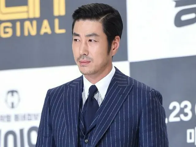 高橋真麻の新恋人に似ているとされる韓国俳優ユン・テヨン（41）。（提供:OSEN）