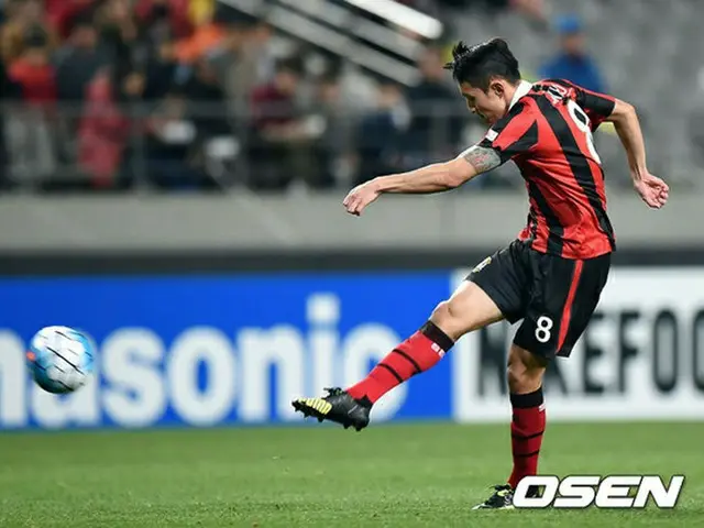 Kリーグ「ソウルFC」の上昇の勢いを導いているシン・ジンホ（27）が大韓民国国軍体育部隊（国防部直轄の特殊部隊/別称は尚武）に電撃入隊する。