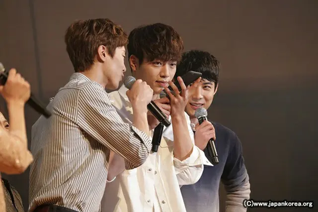 「5urprise」左からコンミョン、ソ・ガンジュン、ユイル