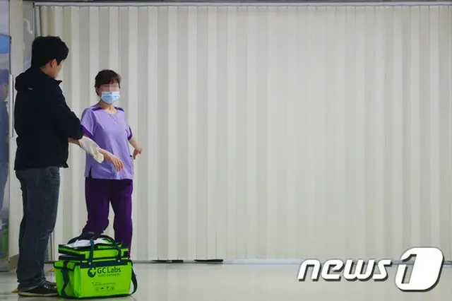 韓国に入国し、MERS（中東呼吸器症候群/マーズ）の疑いがあるとされたUAE（アラブ首長国連邦）国籍の女性（22）が医療陣の英語を理解できず、病院を出てきてしまった可能性があることがわかった。（提供:news1）