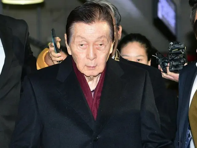 SDJコーポレーション（会長:重光宏之）は26日、法務法人ヤンホンを通じて、重光武雄（韓国名:辛格浩/シン・ギョクホ、93）ロッテグループ創立者の入院日程延期申請をソウル家庭裁判所に提出した。