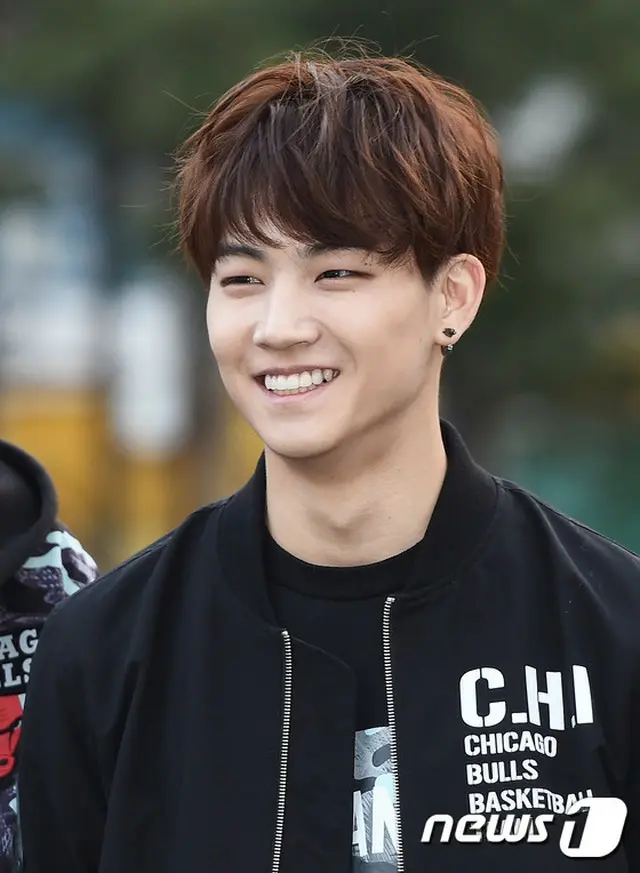 韓国アイドルグループ「GOT7」のJB（ジェイビー/21）が椎間板の異常により、コンサートへの出演可否を論議中だ。
