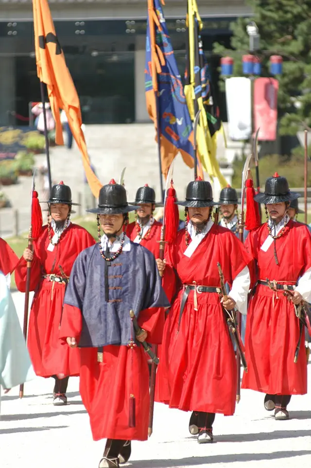 韓国で4月26日に放送された『テバク』第10話では1717年が舞台になっていた。当時は、19代王・粛宗（スクチョン）の後継者争いが大変激化していた。（写真提供:ロコレ）