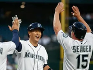 ＜MLB＞イ・デホ（李大浩）、シーズン5号HRで同僚らと喜び爆発