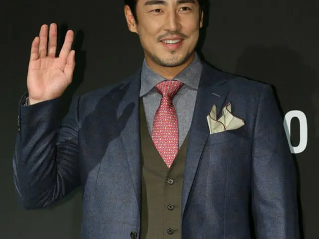 俳優キム・ソンス