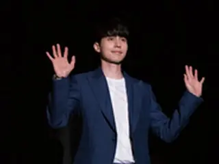 【イベントレポ】イ・ドンウク、「今のまま僕を好きでいていただいたら、これからも平和な日々に」ファンミでファンを魅了