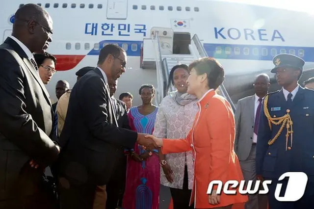 朴大統領、アフリカ歴訪の成果は「北圧迫外交」