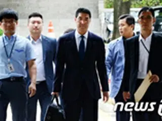 ＜加湿器殺菌剤事件＞ジョン・リー前オキシー代表への拘束令状棄却… 今月末、捜査結果を発表