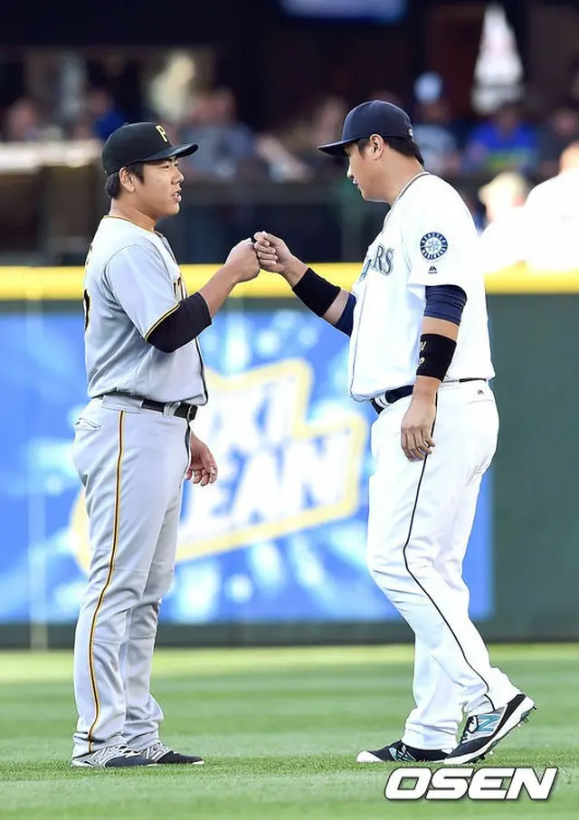 カン・ジョンホ（29、パイレーツ）とイ・デホ（34、マリナーズ）が同時に先発出場した。