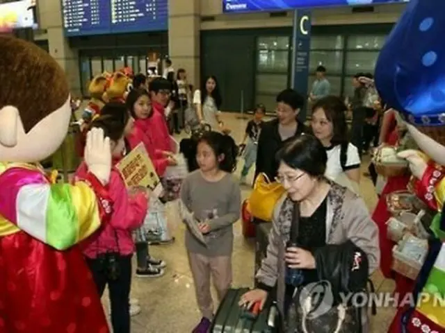 韓国を訪れた中国人観光客（資料写真）＝（聯合ニュース）