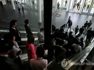 労働者平均年収は３０５万円　前年比１．５%増＝韓国