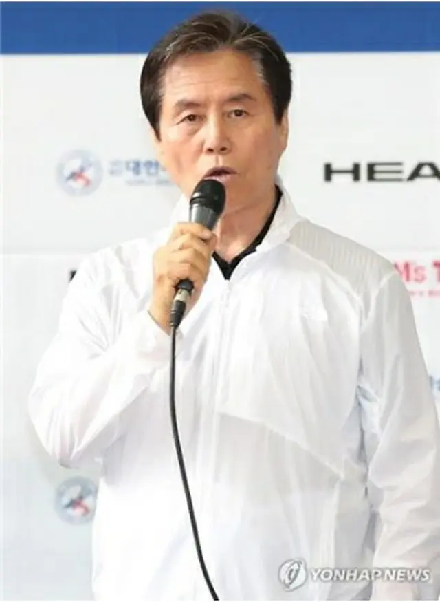 崔鍾三・総監督＝（聯合ニュース）