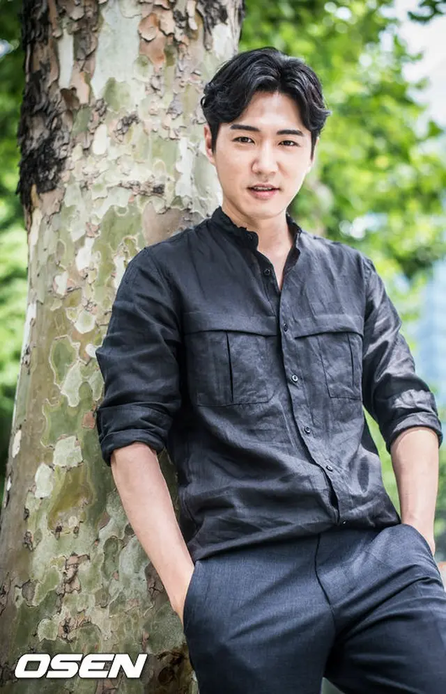 韓国歌手デニー・アン（37、god）が昨年、1億5000万ウォン（約1400万円）の詐欺被害に遭い、警察に告訴していたことが分かった。