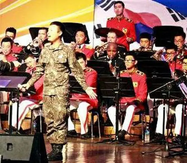 一般的な軍楽隊の演奏風景（韓国陸軍公式サイトより / 写真提供:ロコレ）