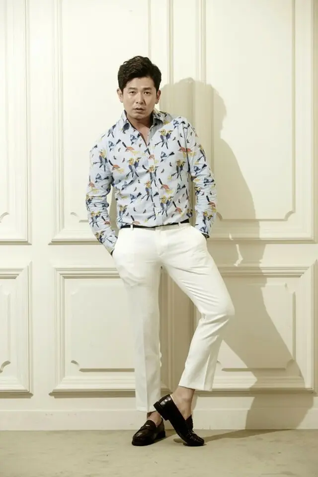 トロット歌手兼俳優イ・ジョンバク（41）が楽劇「親不孝は泣きます」に出演する。（提供:news1）