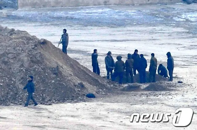 北朝鮮が6日、日本やアメリカが他の国々に北朝鮮の労働者を受け入れないよう要求したことに対して「他の国の自主権を侵害する乱暴な内政干渉行為だ」と批難した。（提供:news1）