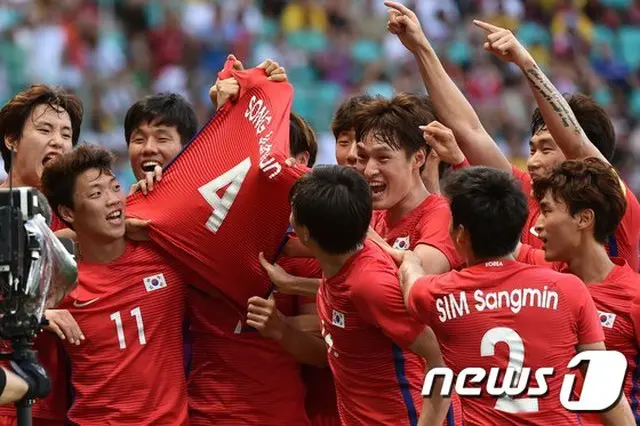 男子サッカー・韓国代表がわずか1分を持ちこたえられず、ドイツと引き分けに終わった。