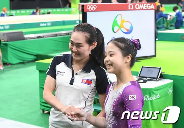 ”セルカが叶えた統一”… リオ五輪での南北選手2ショット写真が話題