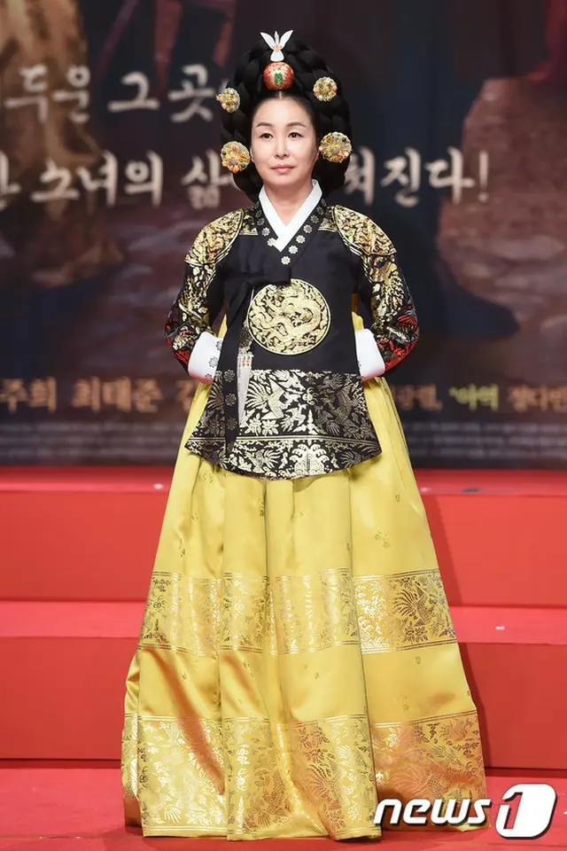 ドラマ「獄中花」で文定王后を演じた女優キム・ミスク（写真提供:news1）