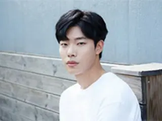 俳優リュ・ジュンヨル、9月にファンミーティング開催