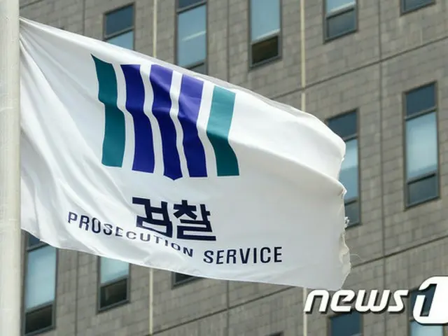 フォルクスワーゲン（VW）排ガス操作疑惑を捜査中である韓国検察が来る18日、フォルクスワーゲンコリアのトーマス・キュール社長から事情を聴取する。
