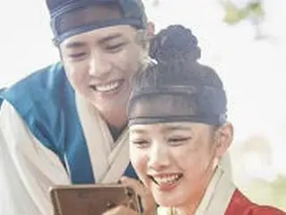 「雲が描いた月明かり」パク・ボゴム＆キム・ユジョン、笑顔の2ショット