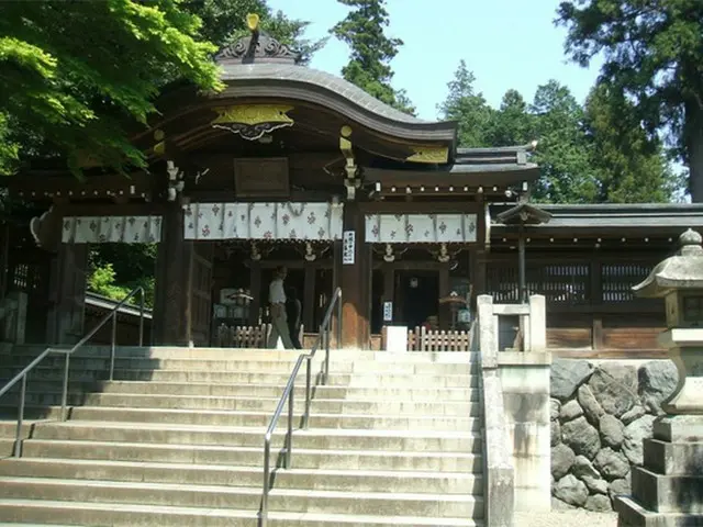 大磯に上陸した高句麗人にゆかりがある高来神社の本殿