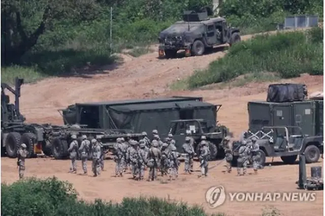 ＵＦＧ初日、米軍が演習の準備をしている＝２２日、坡州（聯合ニュース）