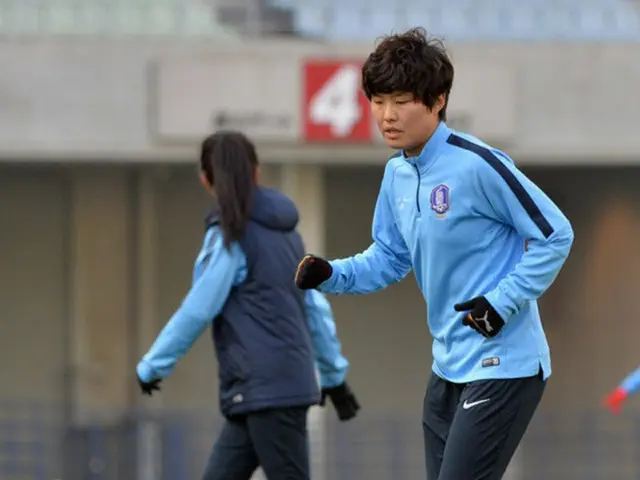 チェルシーLFCのチ・ソヨン（25）が1か月ぶりに再開されたイングランド・ウィメンズ・スーパー・リーグ（WSL）で1ゴール1アシストを記録し、チーム2連勝に貢献した。（提供:news1）