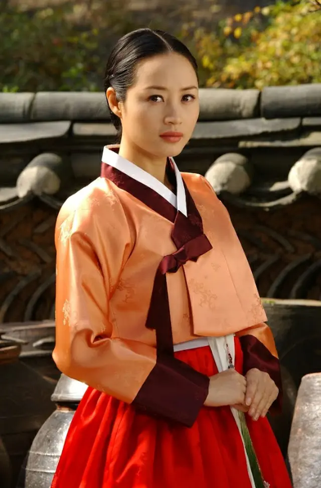 ドラマ『張禧嬪』で主役を演じたキム・ヘス