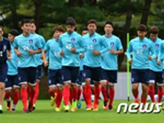 ＜サッカー＞”完全体”の韓国代表、慎重に中国戦を準備＝非公開練習で厳戒態勢