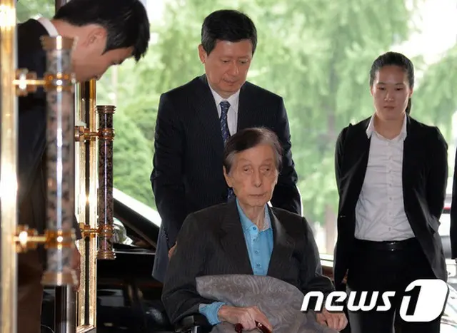 きょう（8日）午後、ロッテ創業者を訪問調査＝韓国検察