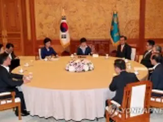 朴大統領　３党代表と会合＝北朝鮮対応など議論