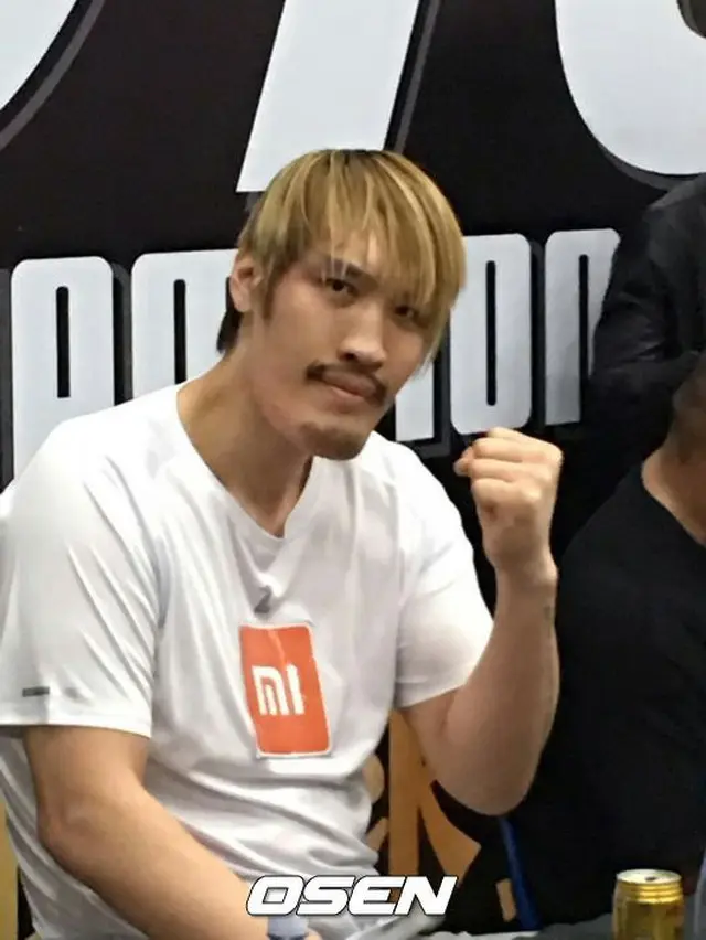 ＜ROAD FC＞チェ・ホンマン、「自分の拳はマイティ・モーより強い」（提供:OSEN）
