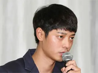 歌手チョン・ジュンヨン、「1泊2日」に続き「お家ごはん」も自粛へ