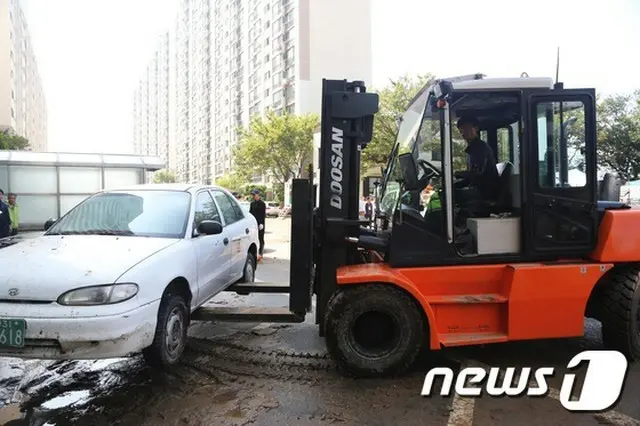現代自動車グループは台風18号で被害を受けた住民たちのために蔚山市（ウルサンシ）に50億ウォン（約4億6000万円）の水害復興寄付金を寄付したと7日、明らかにした。（提供:news1）
