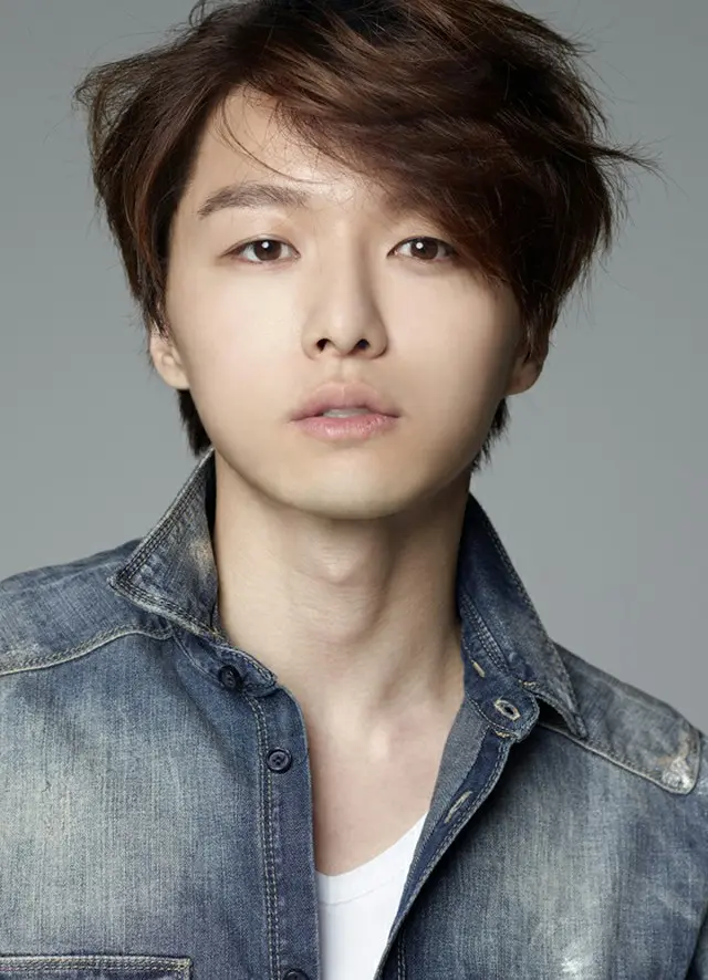 「ROYAL PIRATES」Moon