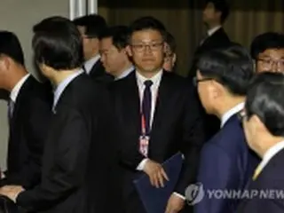 大統領府の文書流出疑惑　前秘書官を逮捕＝韓国検察