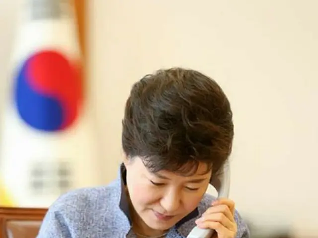 韓国の朴槿恵（パク・クネ）大統領と米大統領選で勝利したドナルド・トランプ氏が10日、初の電話会談をおこない、韓米同盟の強化に共感を示したことが分かった。