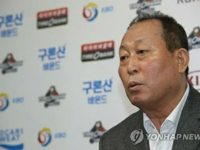 韓国代表の金寅植（キム・インシク）監督＝（聯合ニュース）