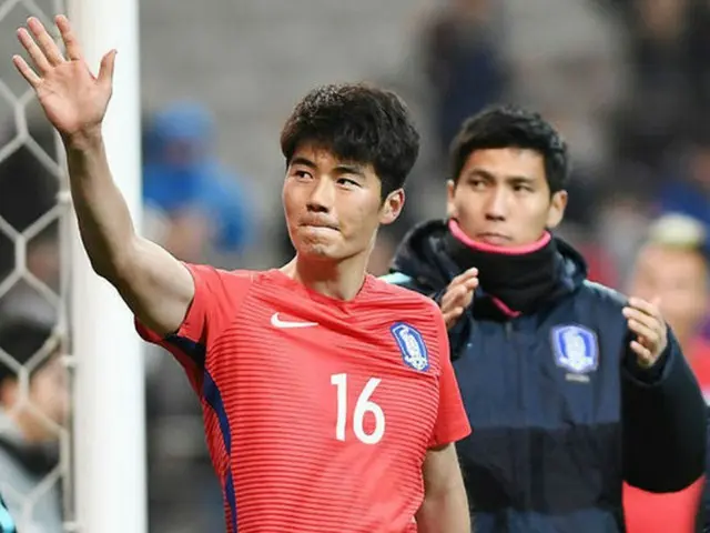 ＜サッカー＞所属チーム復帰のキ・ソンヨン、「経験を生かして降格圏を脱出したい」（提供:OSEN）
