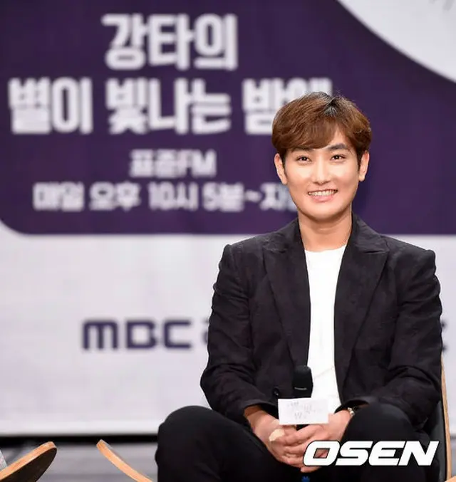 元「H.O.T.」KANGTA（37）がムン・ヒジュン（38）の結婚をお祝いした。（提供:OSEN）