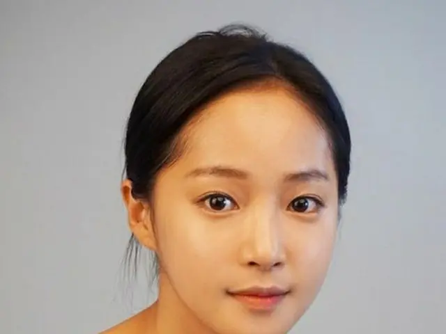 韓国の新人女優イ・ボムが映画「罪深い少女」にキャスティングされた。（提供:OSEN）