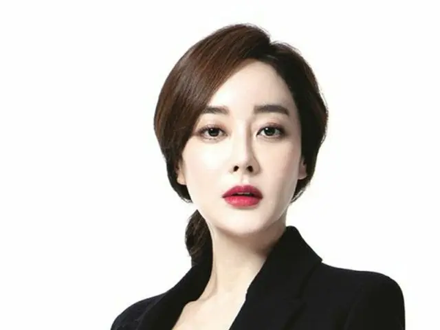 韓国女優キム・ヘウン（43）がC-JeS エンターテインメントと専属契約を結んだ。（提供:OSEN）