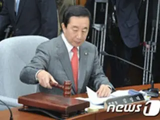 “崔順実（チェ・スンシル）問題”二次聴聞会開始…崔被告本人や娘は出席を拒否＝韓国