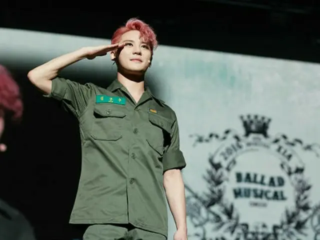10日、5度目の年末コンサート『2016 XIA Ballad ＆ Musical Concert with Orchestra vol.5』を開催した「JYJ」ジュンス。（提供:OSEN）
